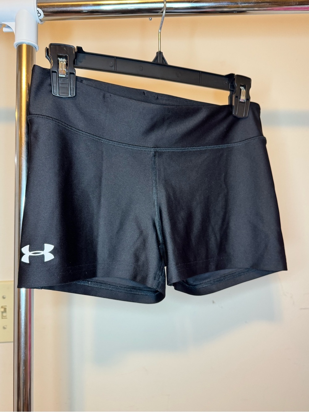 Under Armour Women’s Black Athletic Compression Shorts
